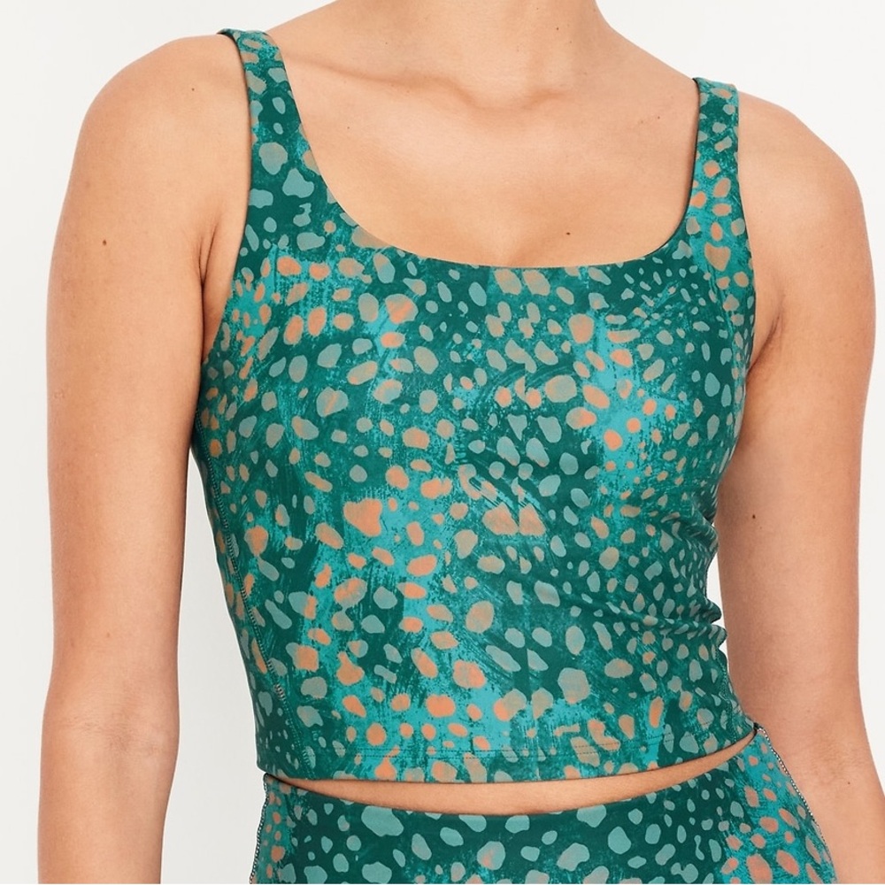 Old Navy Active Wear Powersoft Sports Bra and Leggings Set